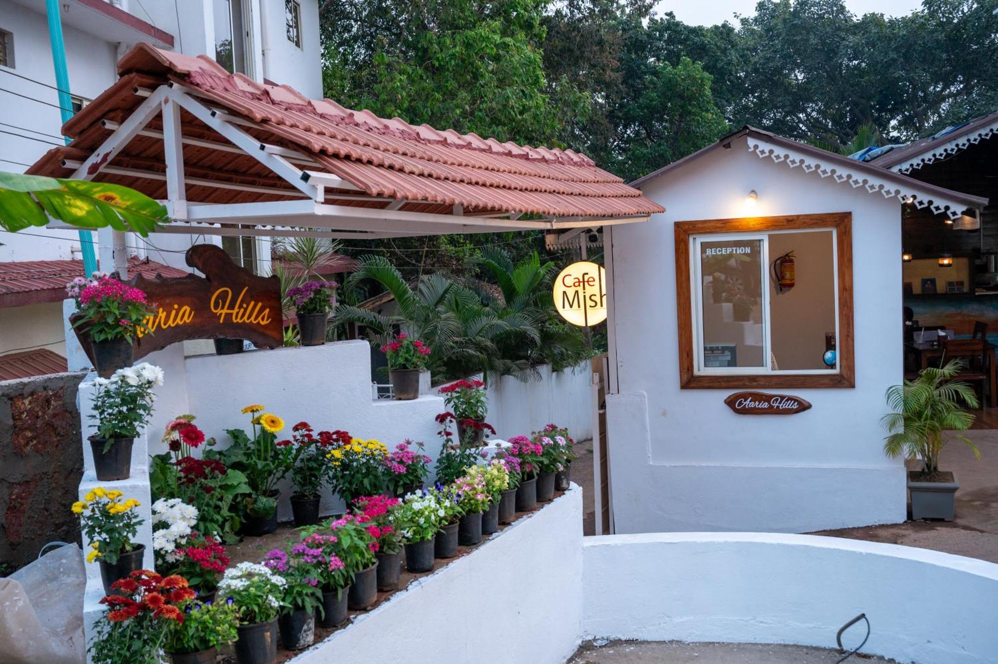 Hotel Aaria Hills Arambol Esterno foto