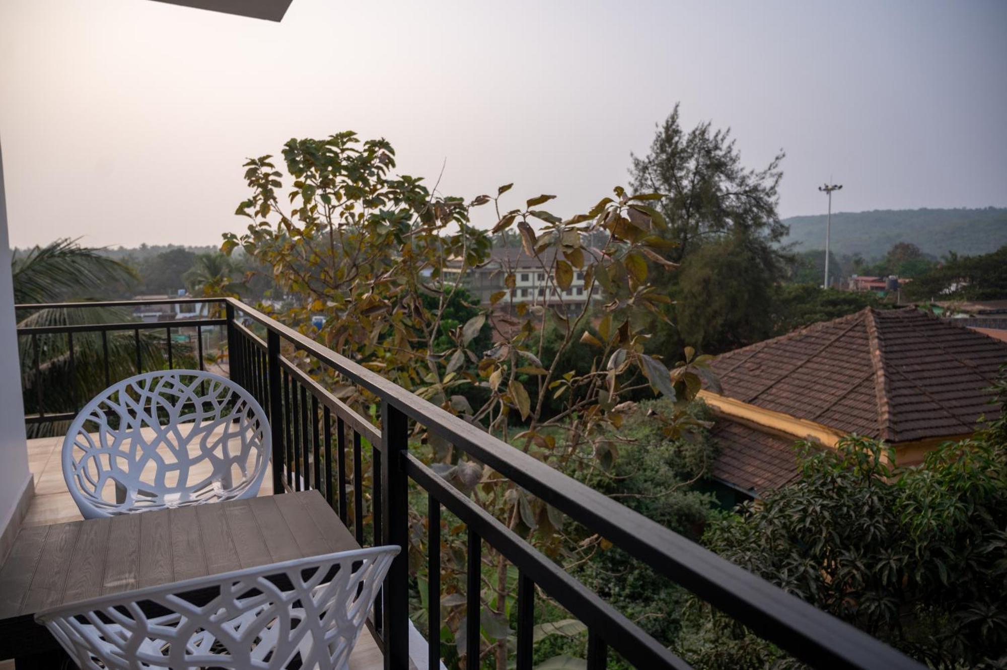 Hotel Aaria Hills Arambol Esterno foto