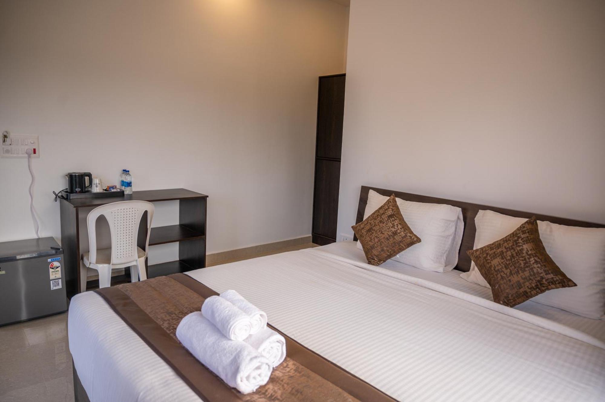 Hotel Aaria Hills Arambol Esterno foto