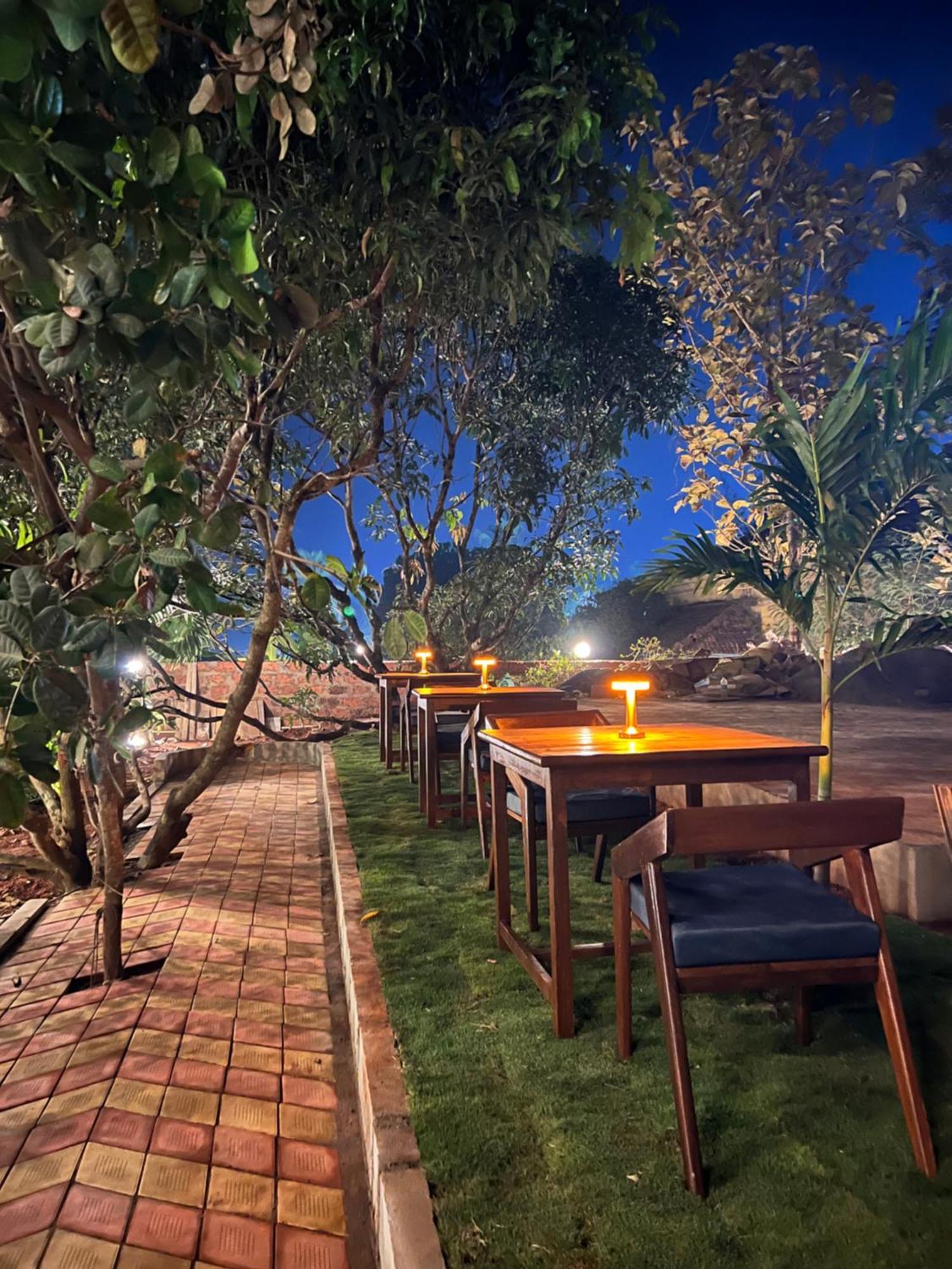 Hotel Aaria Hills Arambol Esterno foto