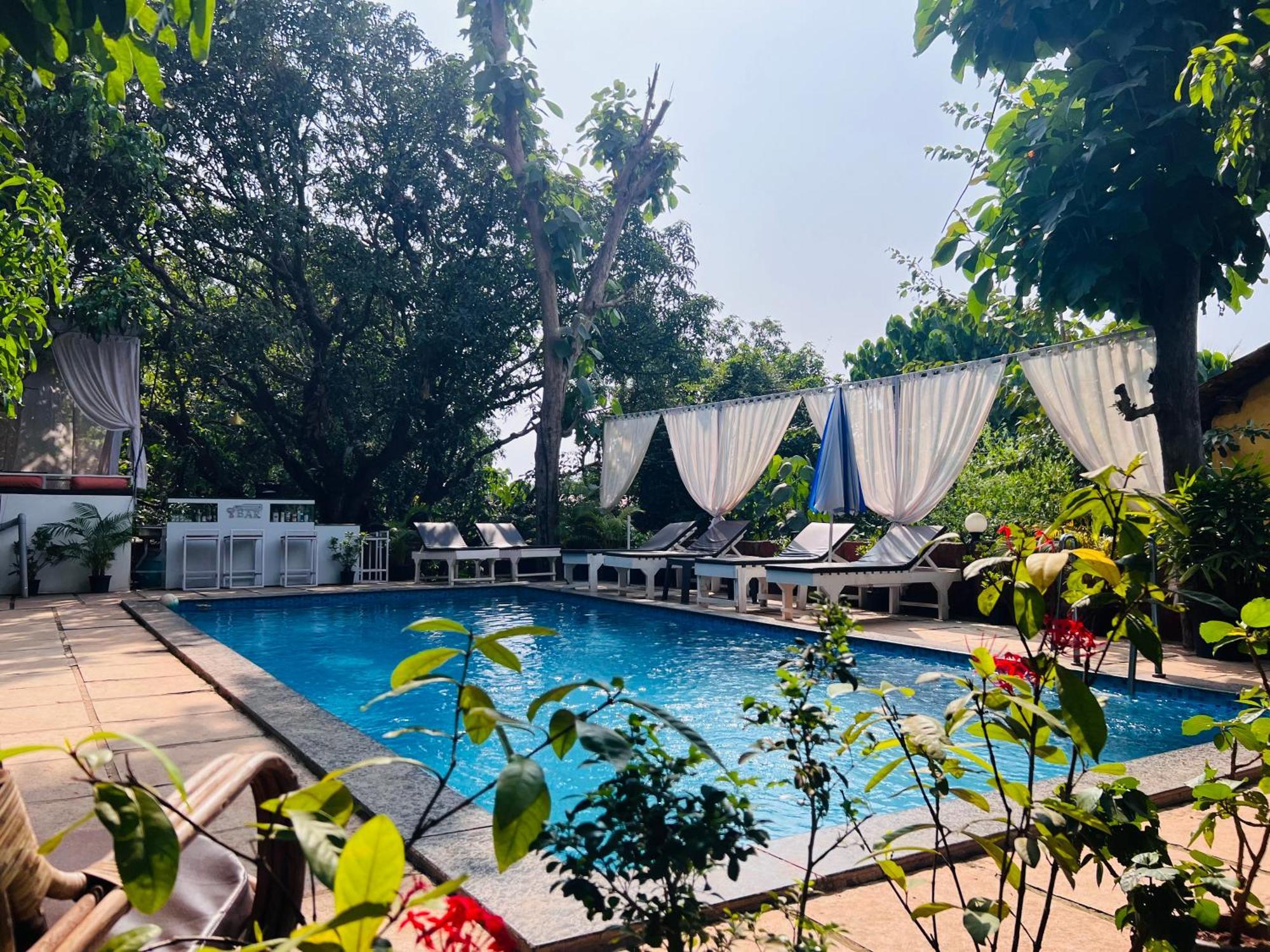 Hotel Aaria Hills Arambol Esterno foto