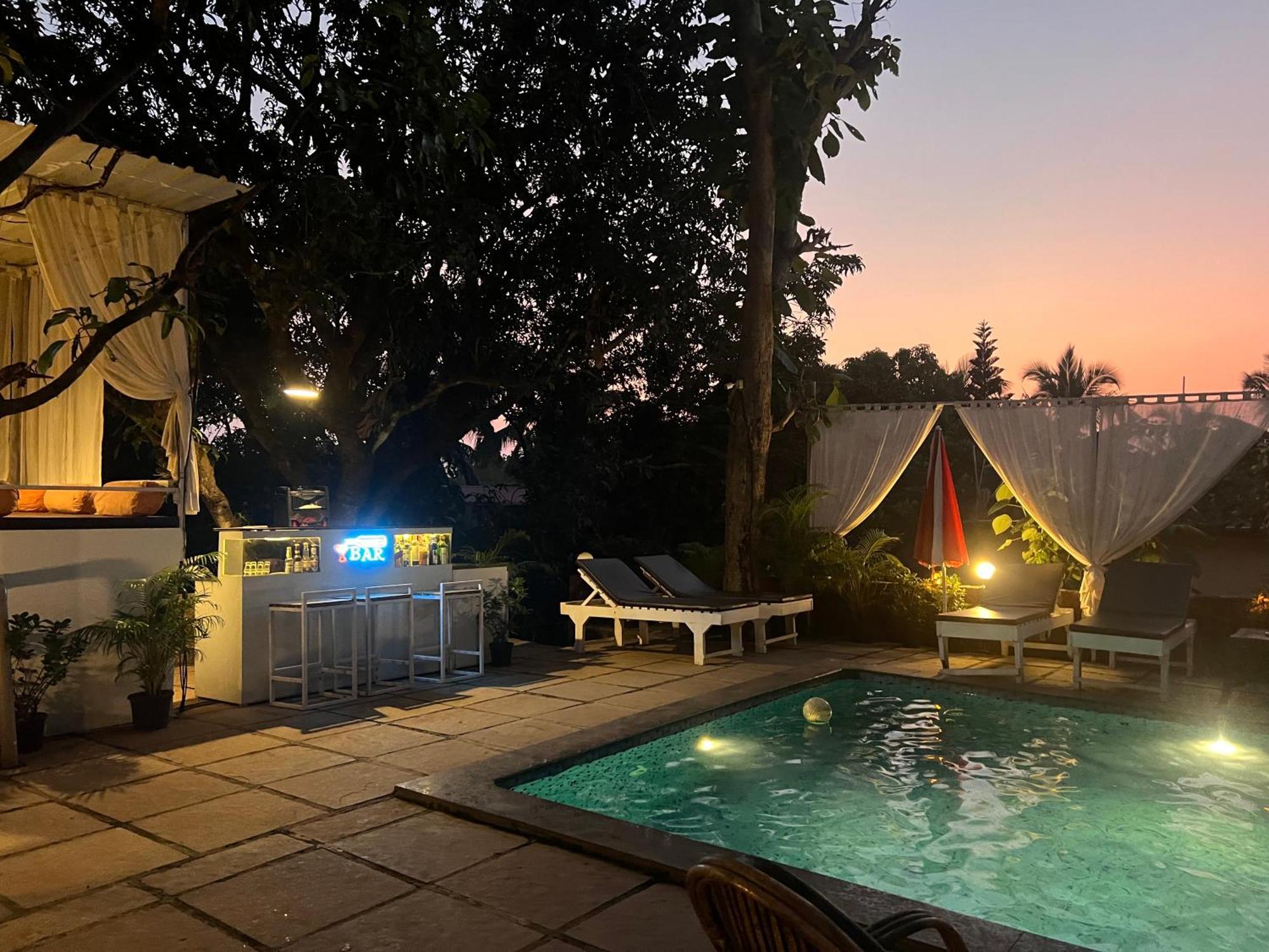 Hotel Aaria Hills Arambol Esterno foto