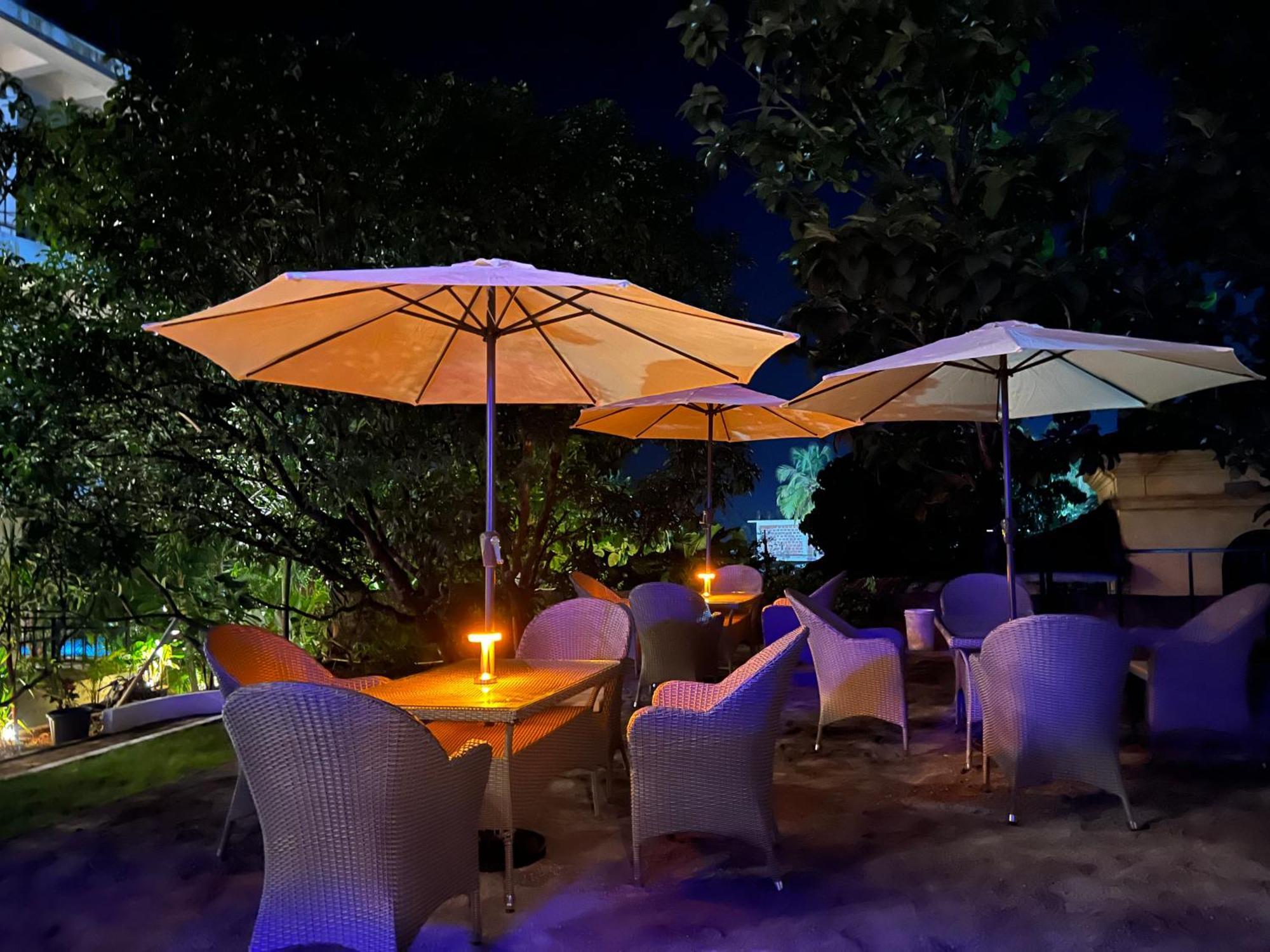 Hotel Aaria Hills Arambol Esterno foto